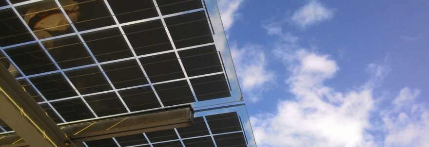 Panouri fotovoltaice - Cât de avantajoase sunt pentru locuințele personale?